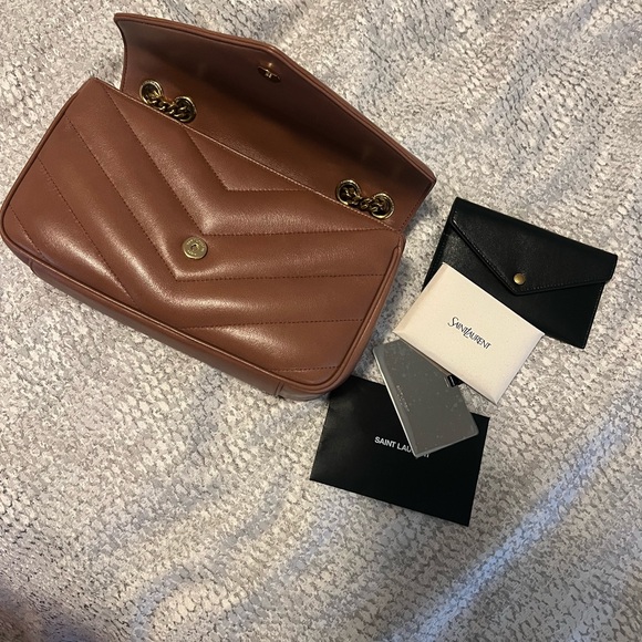 YSL LOU LOU - Picture 13 of 13